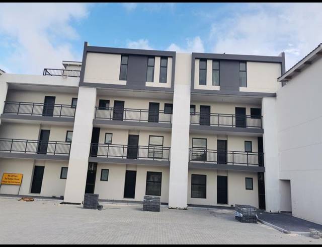 2 BEDROOM PROPERTY TO RENT IN PAROW NORTH